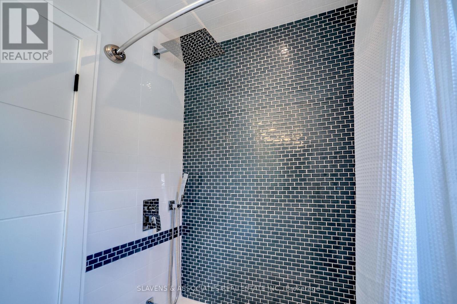 3d Linton Avenue, Toronto, Ontario  M1N 1W5 - Photo 38 - E12485202