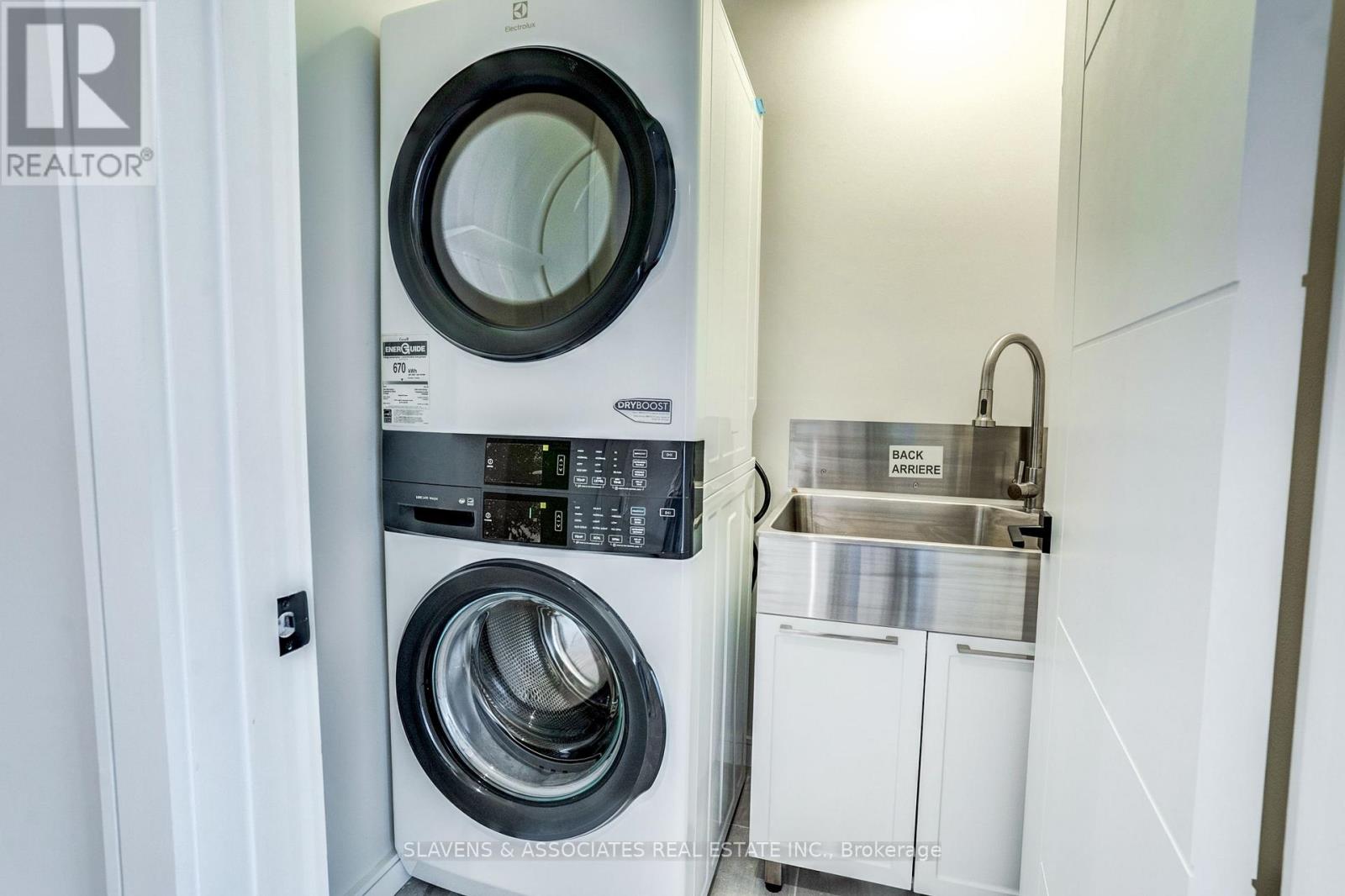 3d Linton Avenue, Toronto, Ontario  M1N 1W5 - Photo 39 - E12485202