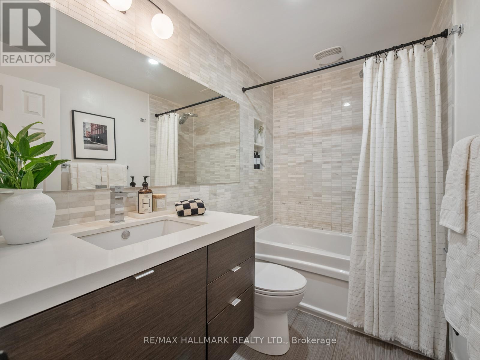 31 Tennis Crescent, Toronto (North Riverdale), Ontario  M4K 1J4 - Photo 29 - E12485207