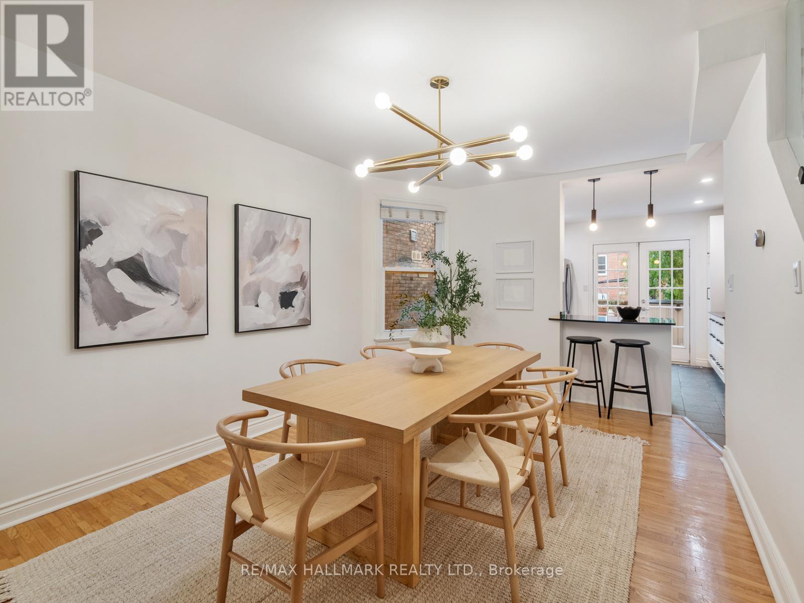 31 Tennis Crescent, Toronto (North Riverdale), Ontario  M4K 1J4 - Photo 8 - E12485207