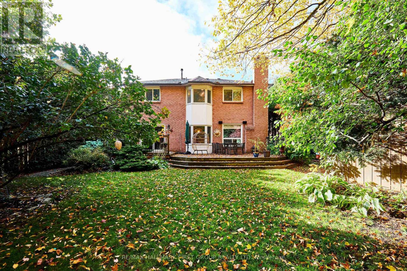 1618 Baggins Street, Pickering, Ontario  L1W 0B6 - Photo 5 - E12485218