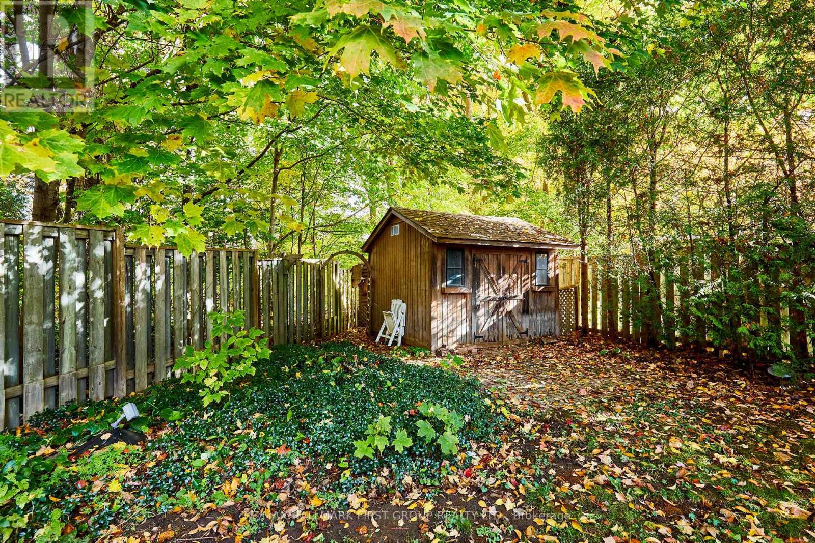 1618 Baggins Street, Pickering, Ontario  L1W 0B6 - Photo 6 - E12485218