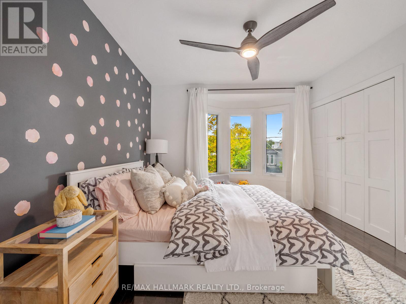 28 Sproat Avenue, Toronto, Ontario  M4M 1W4 - Photo 19 - E12485241