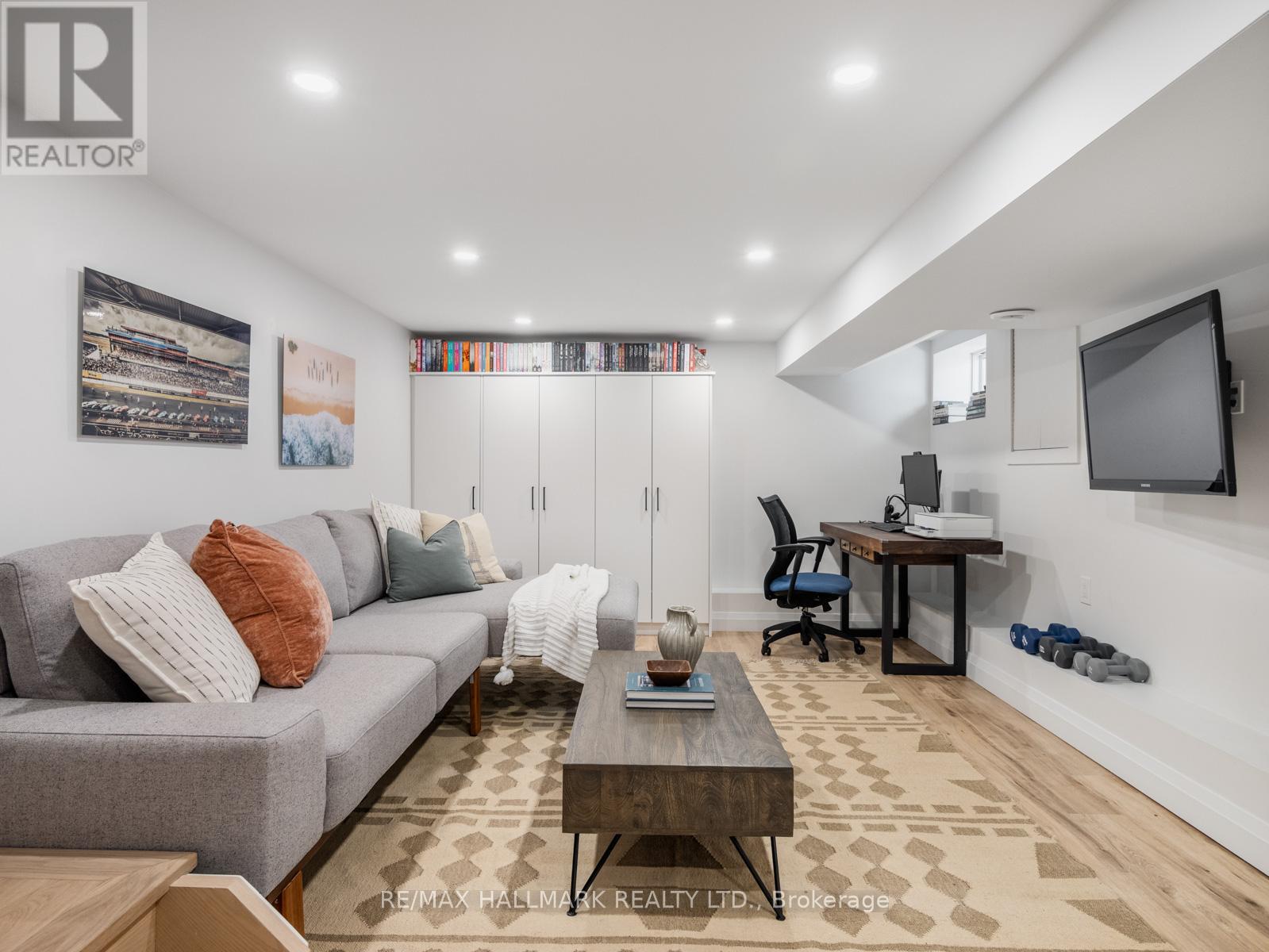 28 Sproat Avenue, Toronto, Ontario  M4M 1W4 - Photo 33 - E12485241