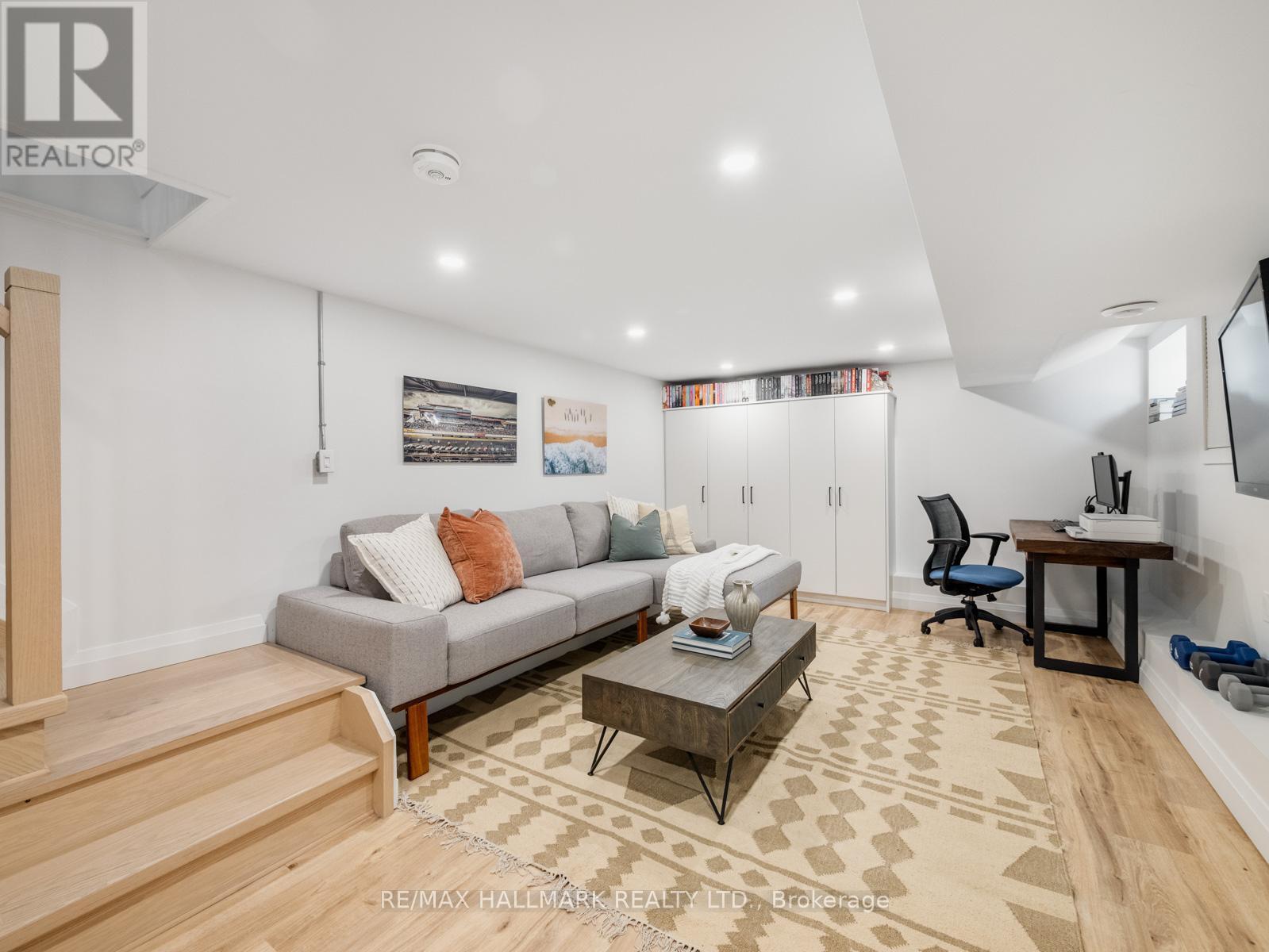 28 Sproat Avenue, Toronto, Ontario  M4M 1W4 - Photo 34 - E12485241