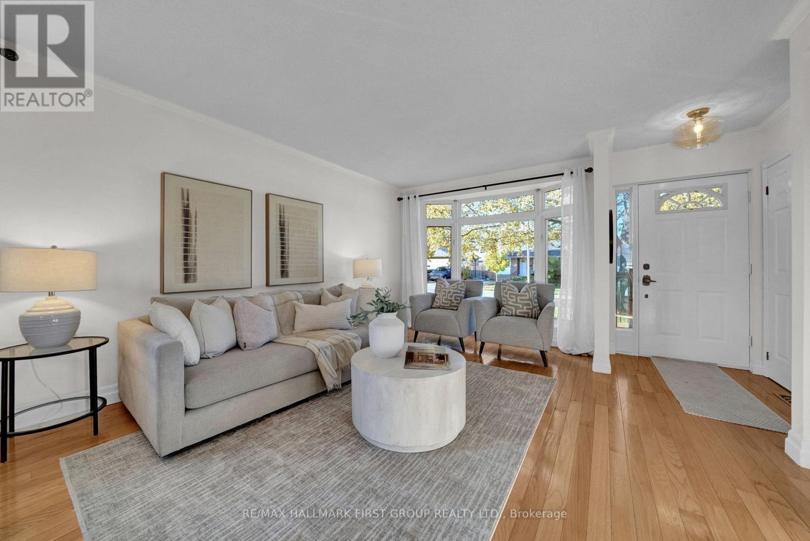 111 Emperor Street, Ajax, Ontario  L1S 1N3 - Photo 3 - E12485278