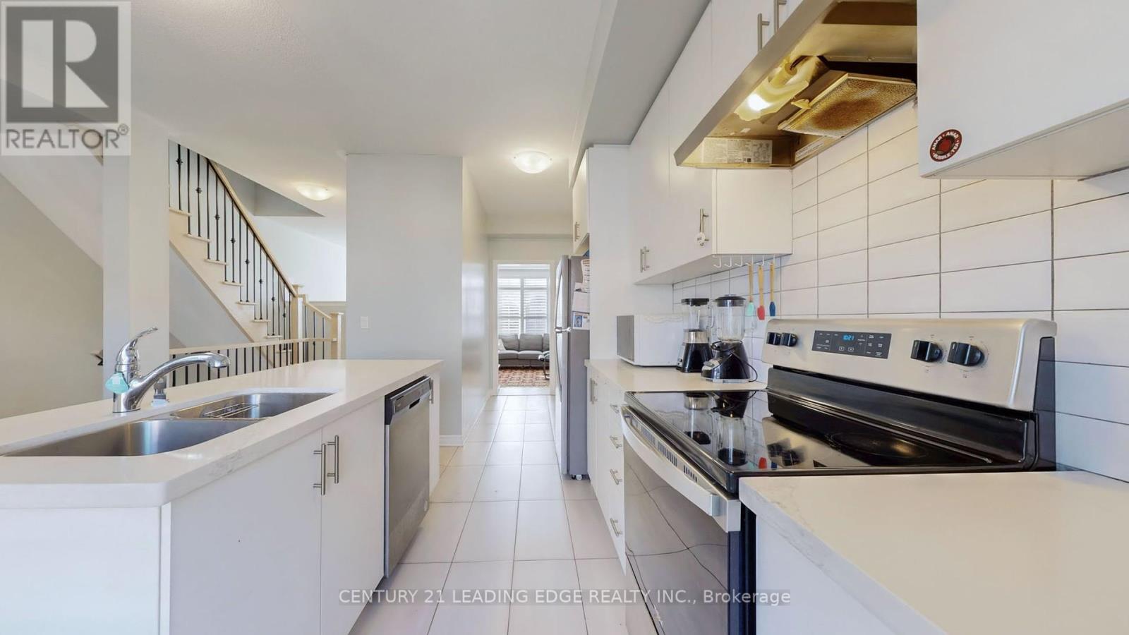 3 Royal Collection Way, Whitby, Ontario  L1P 0P1 - Photo 18 - E12485298