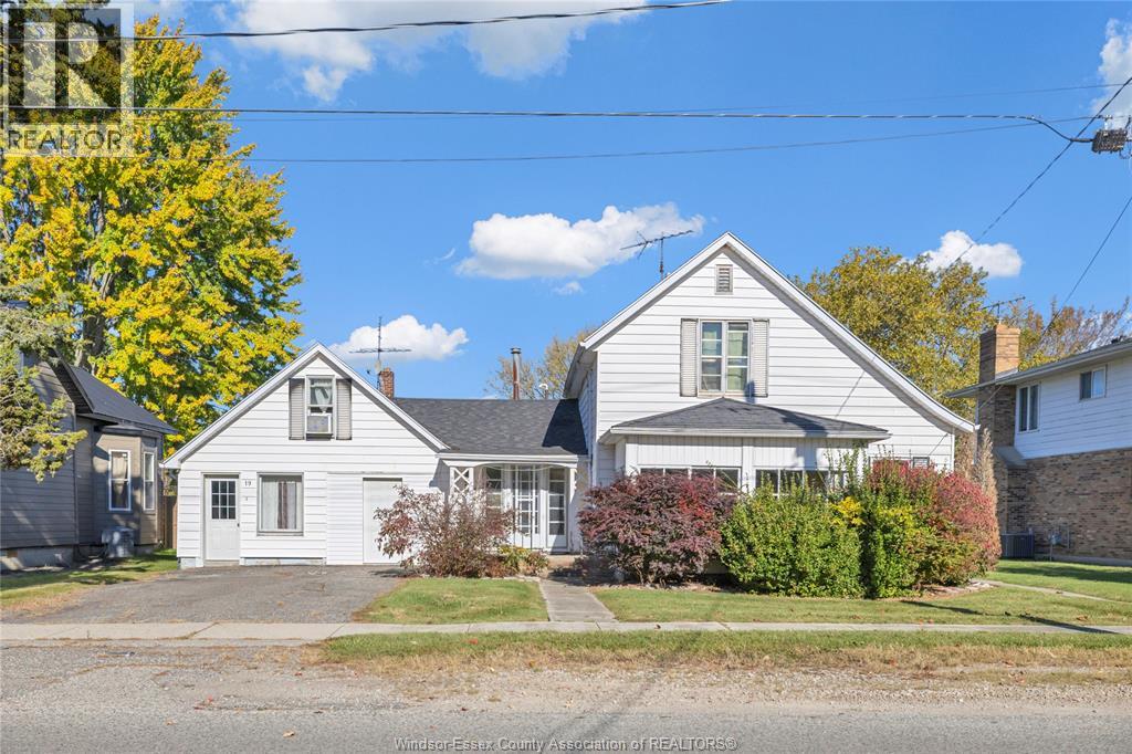 17 BUCHANAN STREET, Wheatley, Ontario