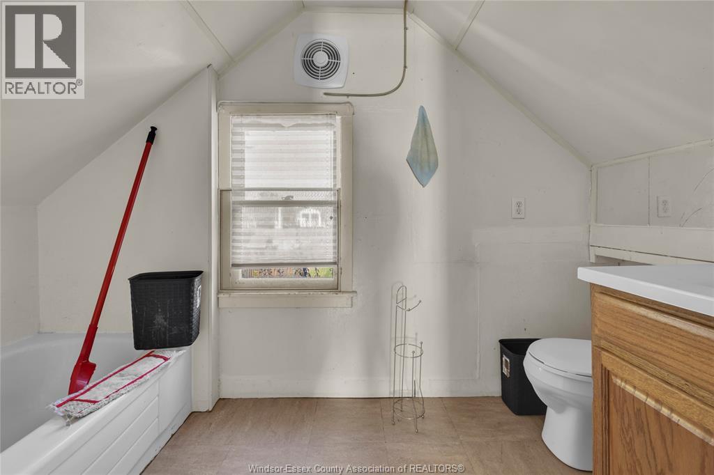 17 Buchanan Street, Wheatley, Ontario  N0P 2P0 - Photo 17 - 25027327