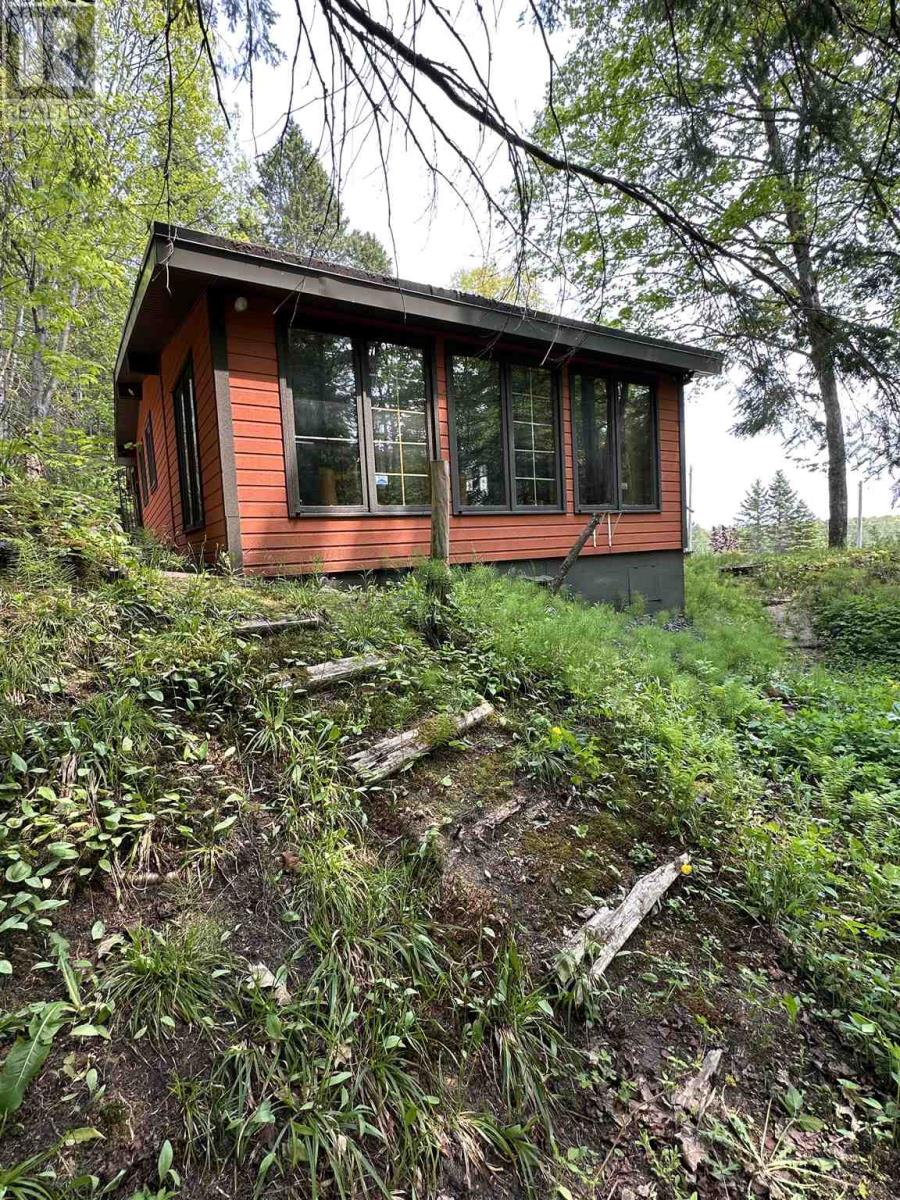 1943 V Lin, Richards Landing, Ontario P0R 1J0 - Photo 4 - SM251529