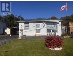 43 London CRES, Elliot Lake, Ontario