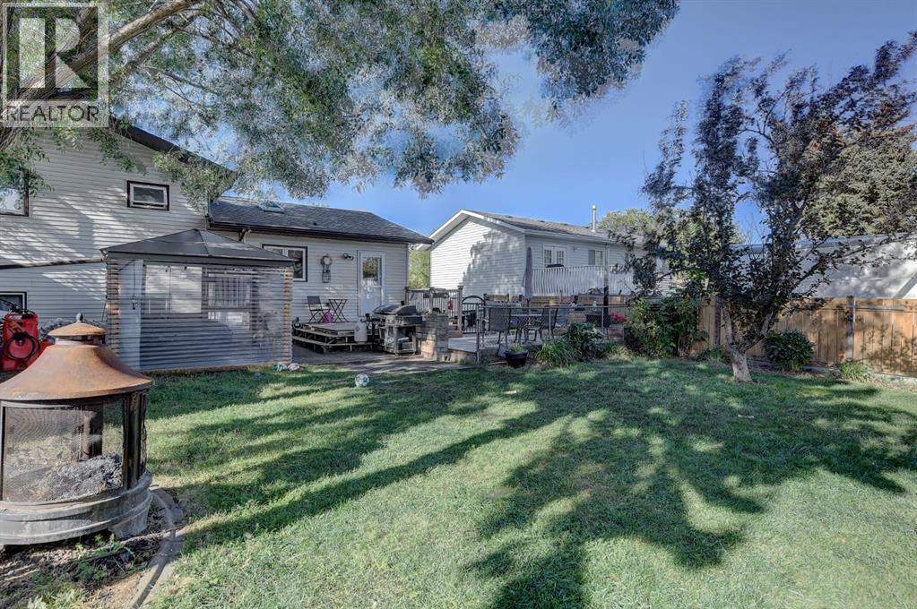 Property at 7609 103 Street image 2