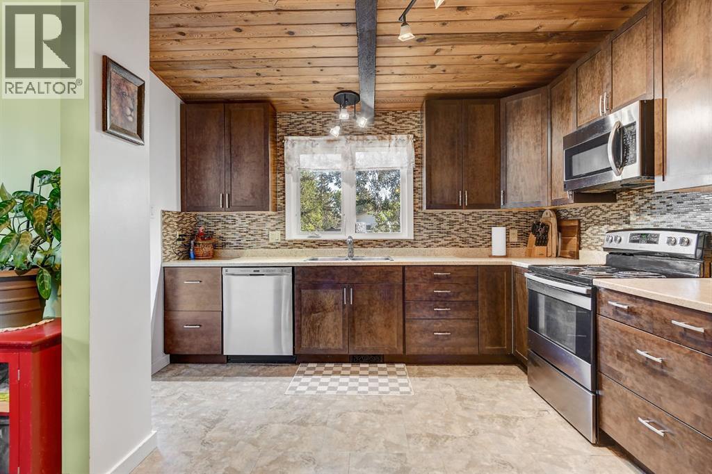 Property at 7609 103 Street image 5