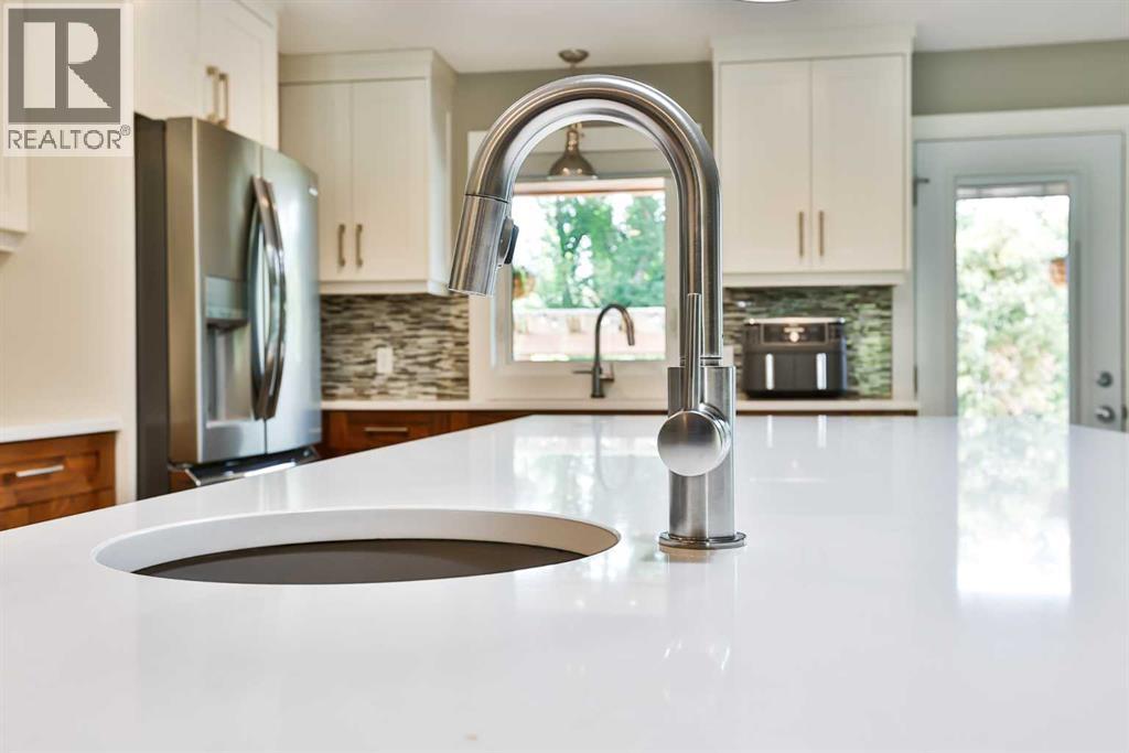 234 Mcmaster Boulevard W, Lethbridge, Alberta  T1K 4R3 - Photo 11 - A2243378