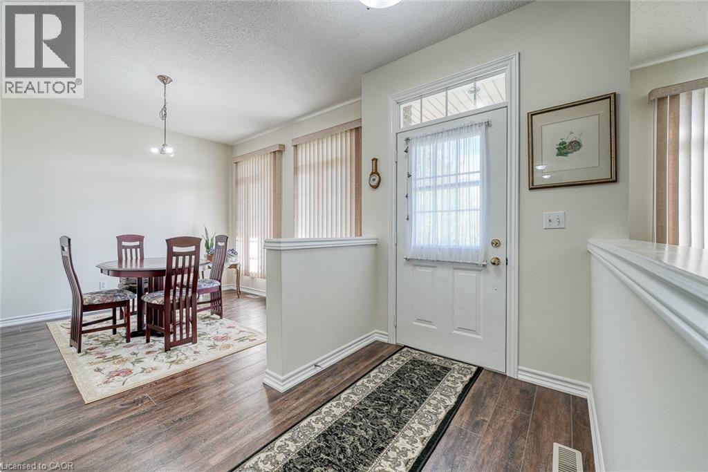 667 Southwood Way Unit# 2, Woodstock, Ontario  N4S 9A6 - Photo 4 - 40771944