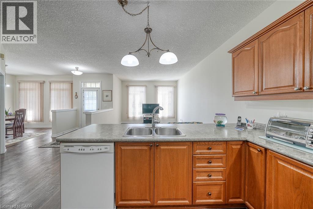 667 Southwood Way Unit# 2, Woodstock, Ontario  N4S 9A6 - Photo 10 - 40771944