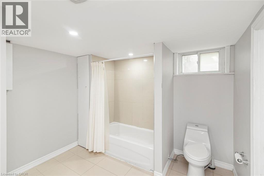 2278 Mount Forest Drive, Burlington, Ontario  L7P 1J2 - Photo 24 - 40782342