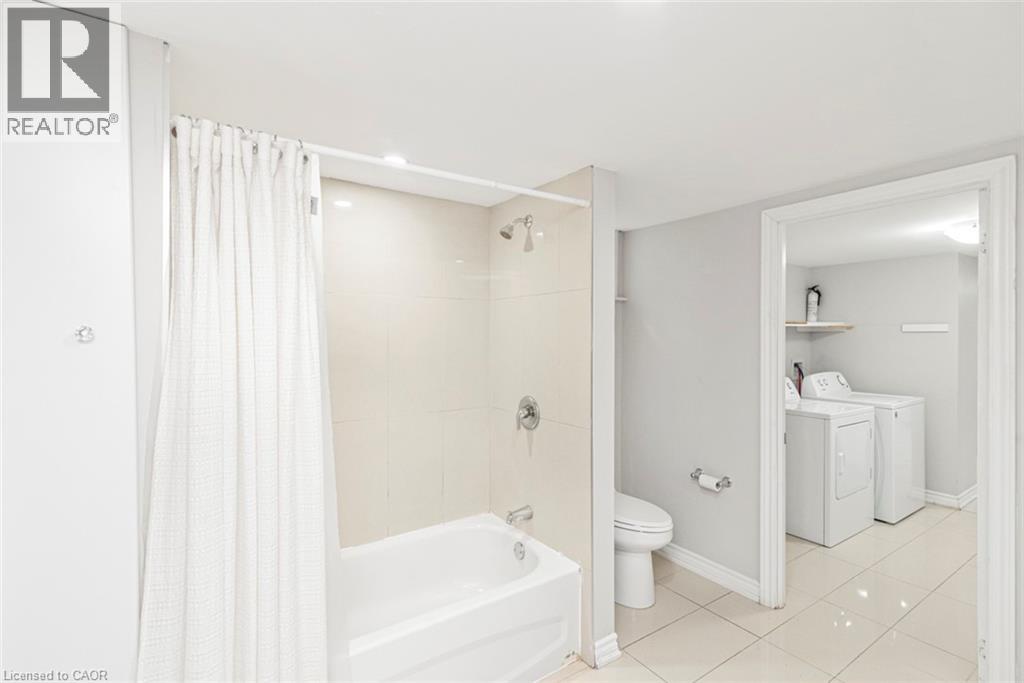 2278 Mount Forest Drive, Burlington, Ontario  L7P 1J2 - Photo 26 - 40782342