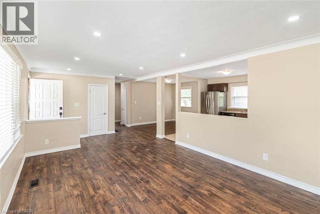 2278 Mount Forest Drive, Burlington, Ontario  L7P 1J2 - Photo 11 - 40782342