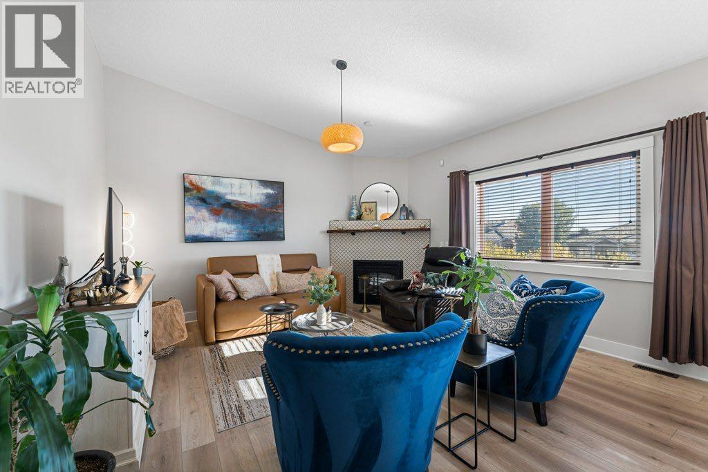 528 Rocky Vista Gardens Nw, Calgary, Alberta  T3G 0B7 - Photo 14 - A2259681