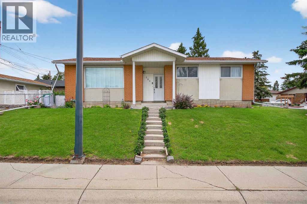 204 Martell Road NE, Calgary, Alberta