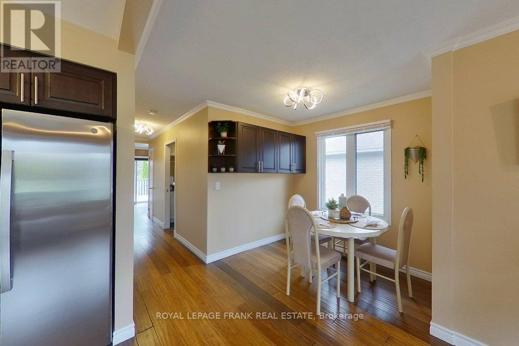 324 Towerhill Road, Peterborough, Ontario  K9H 7R7 - Photo 12 - X12485324