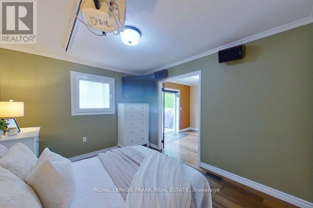 324 Towerhill Road, Peterborough, Ontario  K9H 7R7 - Photo 21 - X12485324