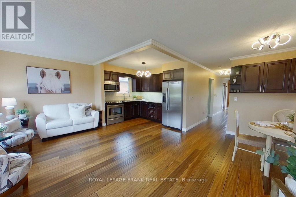 324 Towerhill Road, Peterborough, Ontario  K9H 7R7 - Photo 3 - X12485324