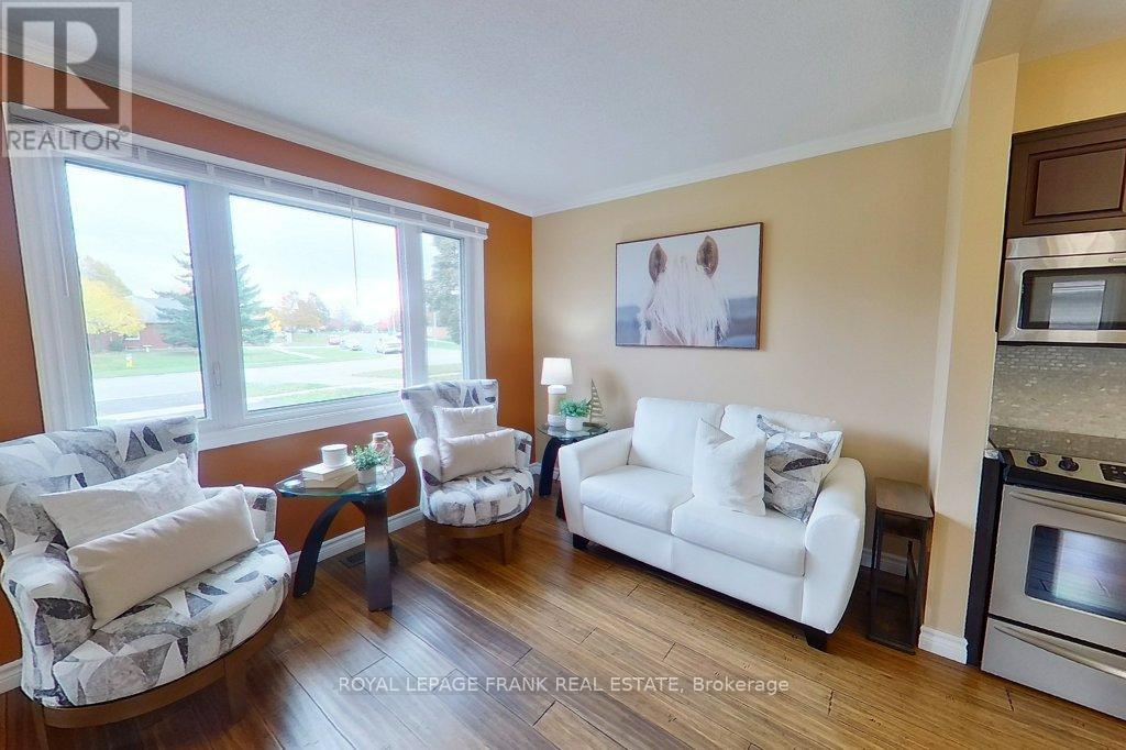 324 Towerhill Road, Peterborough, Ontario  K9H 7R7 - Photo 8 - X12485324