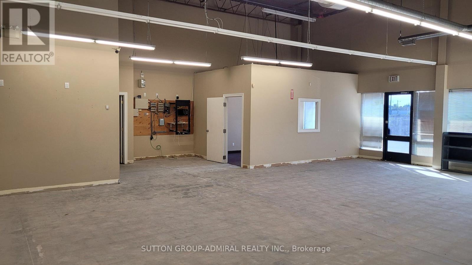 21 - 55 Administration Road, Vaughan, Ontario  L4K 4G9 - Photo 2 - N12485173