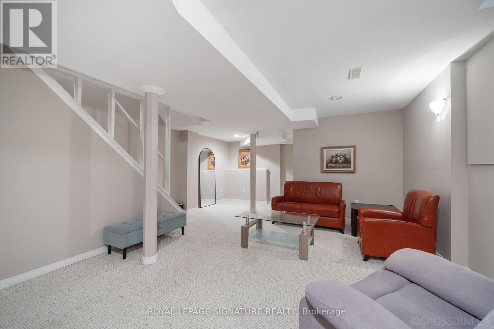 584 Willowick Drive, Newmarket, Ontario  L3X 2A9 - Photo 25 - N12485183