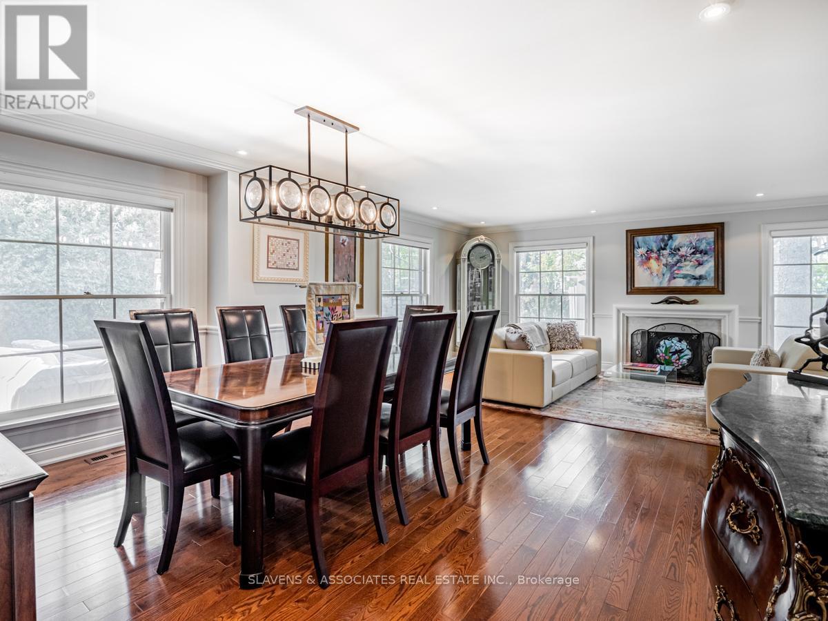 18 Hammok Crescent, Markham, Ontario  L3T 2W9 - Photo 2 - N12485188