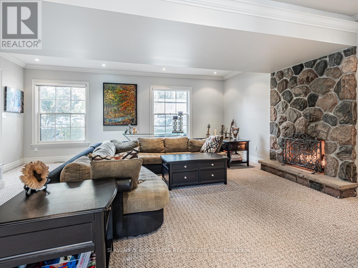 18 Hammok Crescent, Markham, Ontario  L3T 2W9 - Photo 6 - N12485188