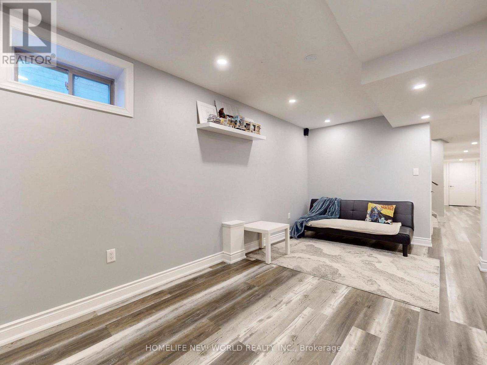 35 Harbord Street, Markham, Ontario  L6C 0X1 - Photo 25 - N12485200