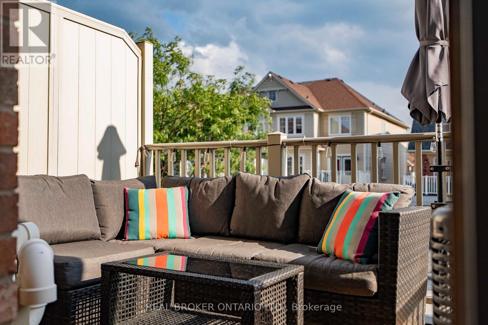 15 Muston Lane, Whitchurch-Stouffville, Ontario  L4A 0P9 - Photo 19 - N12485230