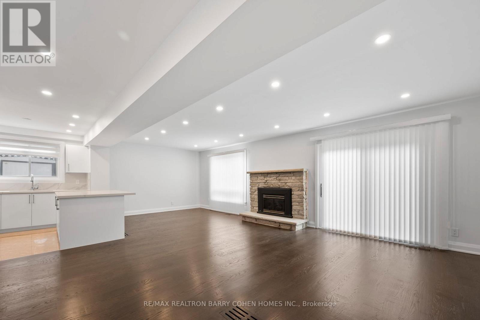 Basement & Back Main Lvl. - 194 Romfield Circuit, Markham, Ontario  L3T 3J1 - Photo 12 - N12485254