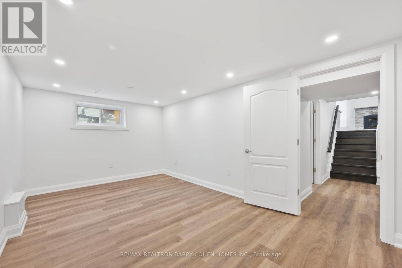Basement & Back Main Lvl. - 194 Romfield Circuit, Markham, Ontario  L3T 3J1 - Photo 18 - N12485254