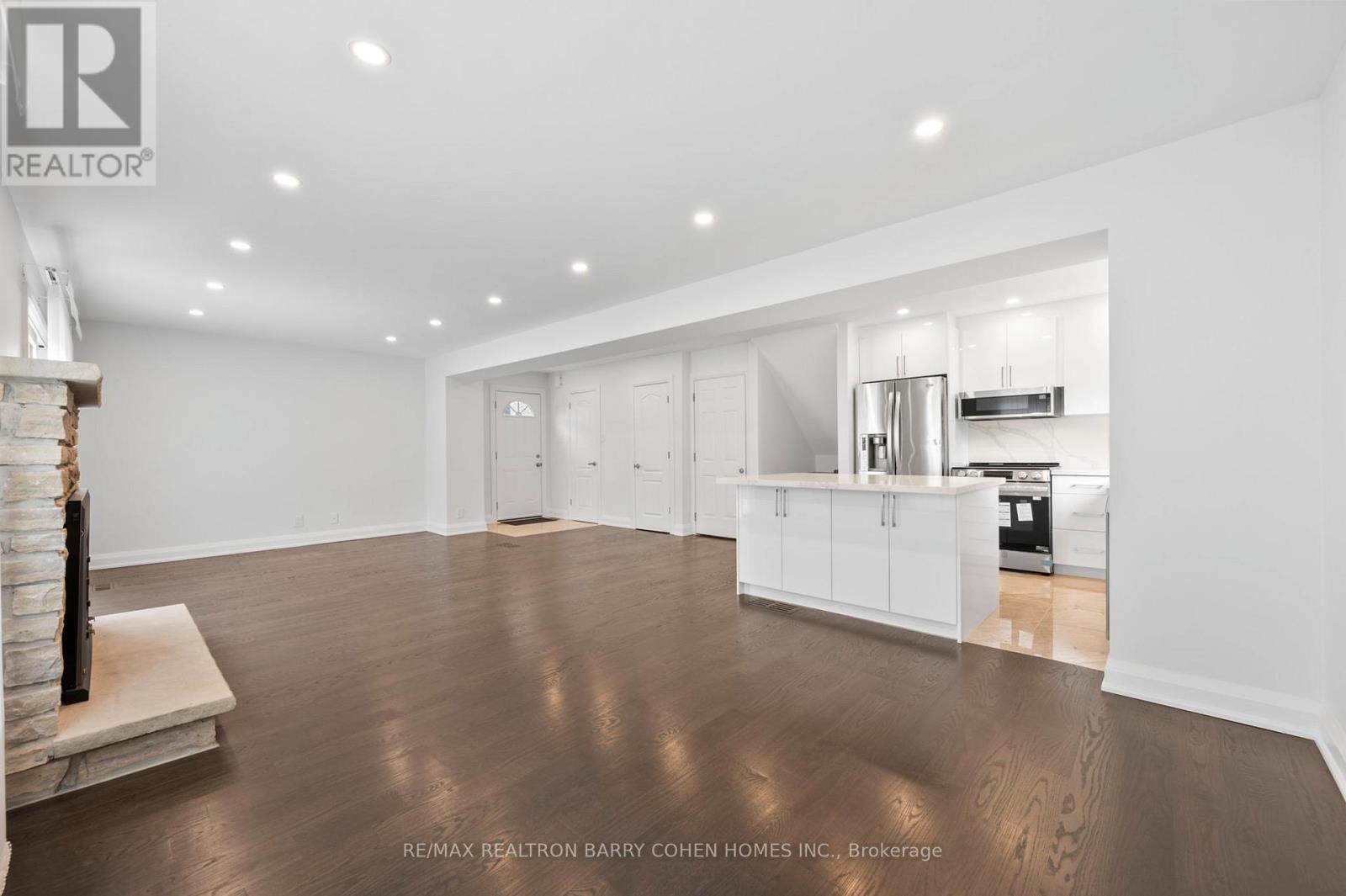 Basement & Back Main Lvl. - 194 Romfield Circuit, Markham, Ontario  L3T 3J1 - Photo 2 - N12485254