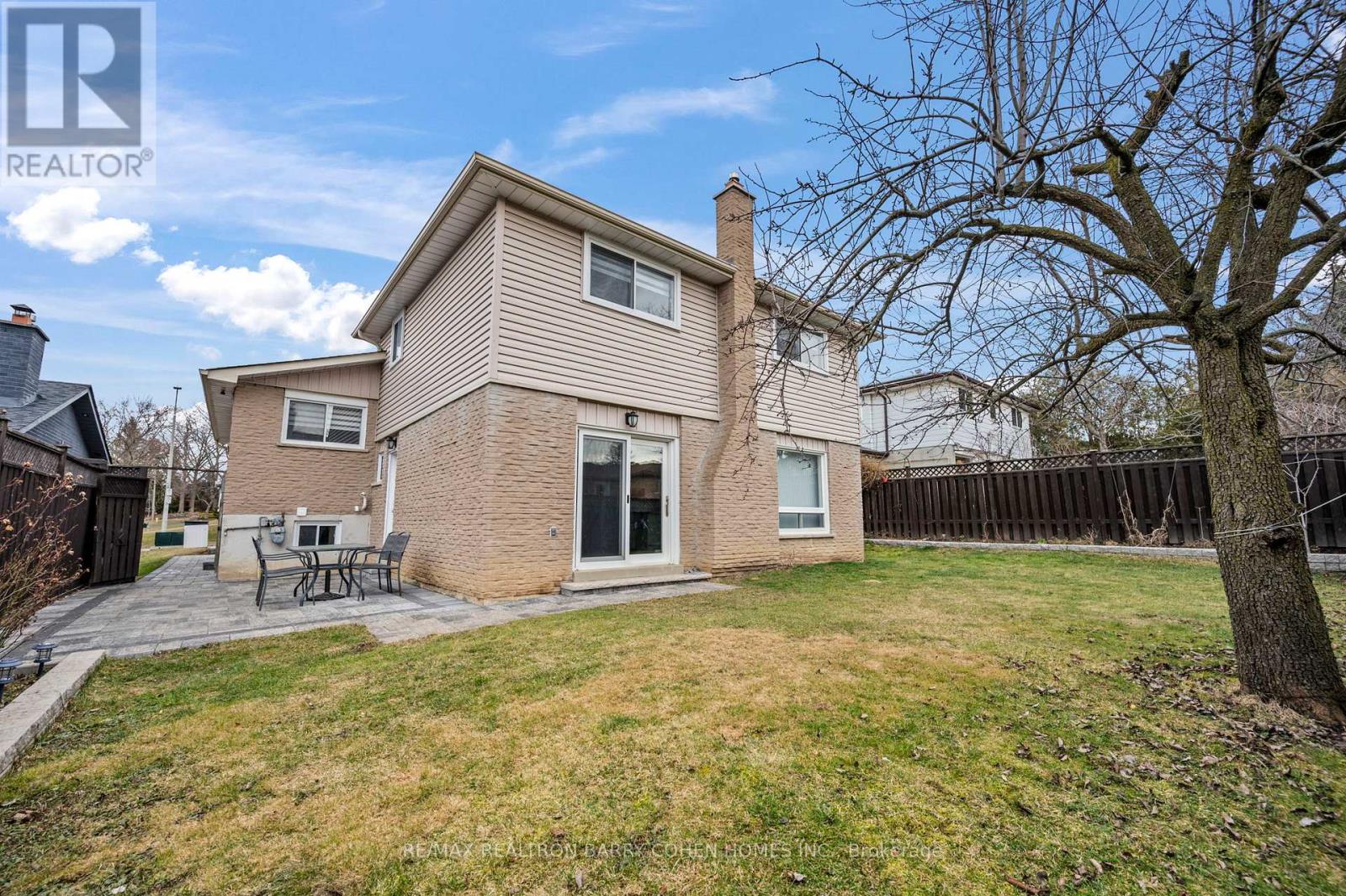 Basement & Back Main Lvl. - 194 Romfield Circuit, Markham, Ontario  L3T 3J1 - Photo 34 - N12485254