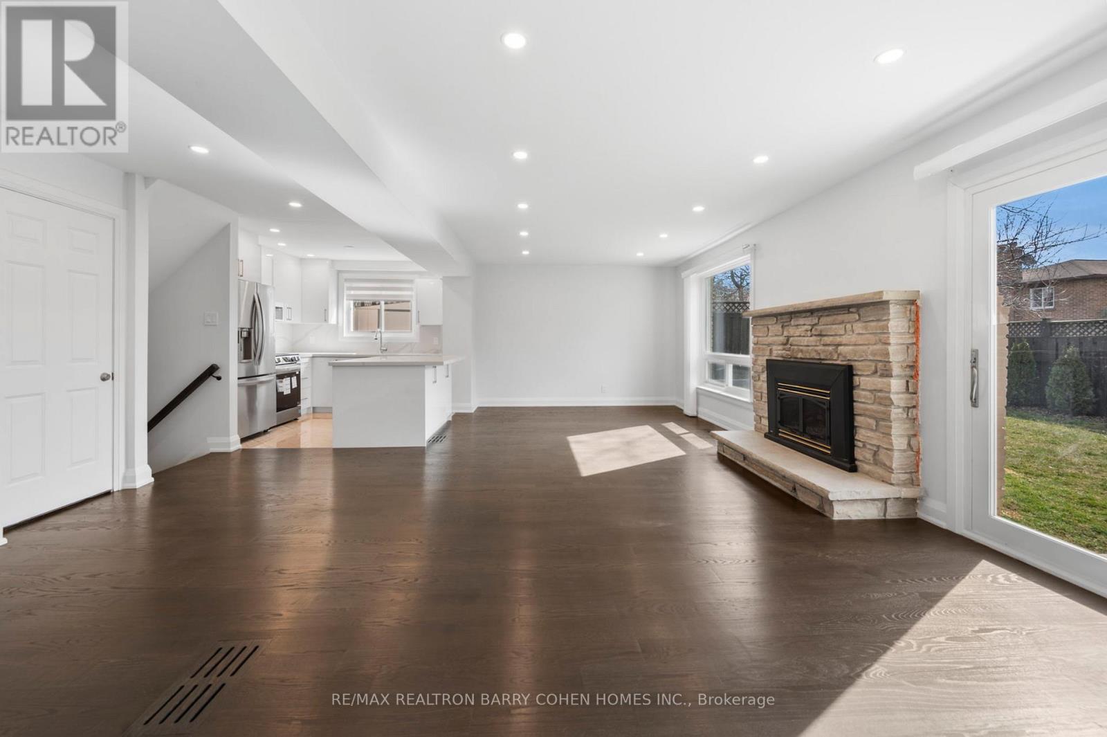 Basement & Back Main Lvl. - 194 Romfield Circuit, Markham, Ontario  L3T 3J1 - Photo 8 - N12485254