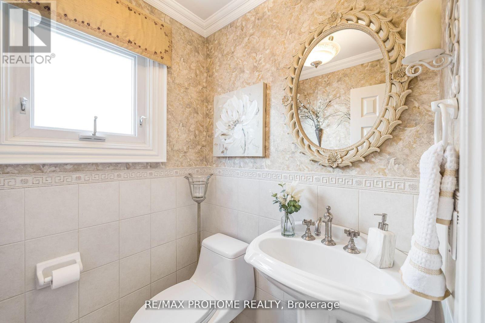 42 Foundry Crescent, Markham, Ontario  L3P 6W4 - Photo 16 - N12485299