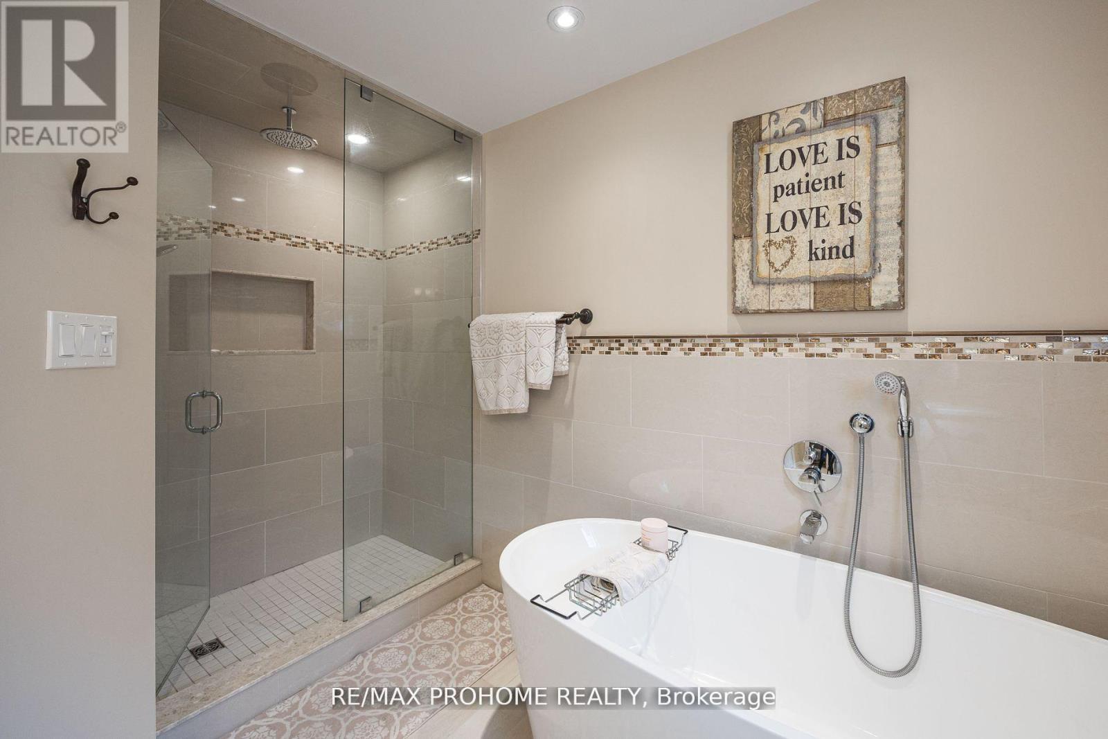 42 Foundry Crescent, Markham, Ontario  L3P 6W4 - Photo 22 - N12485299