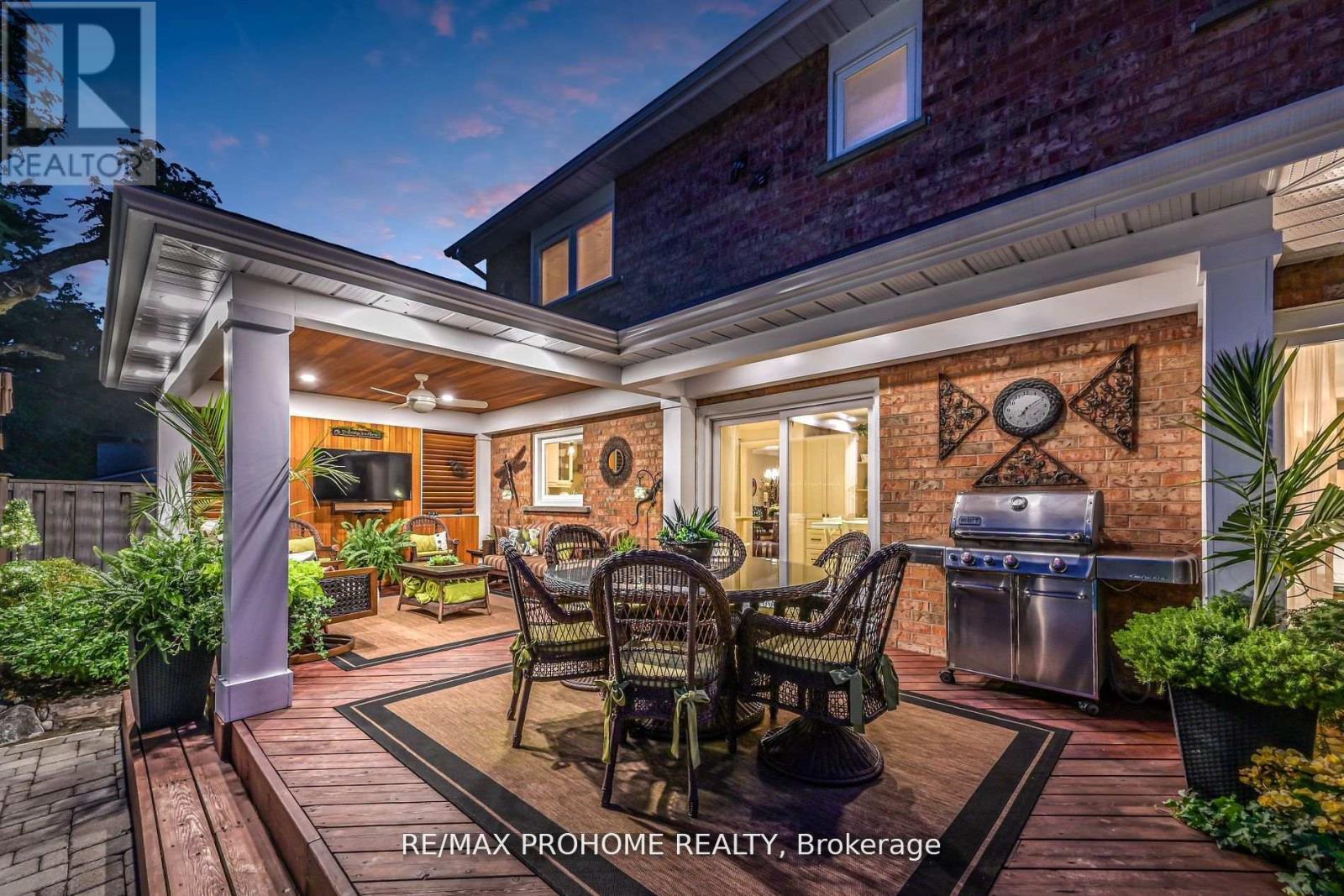 42 Foundry Crescent, Markham, Ontario  L3P 6W4 - Photo 36 - N12485299