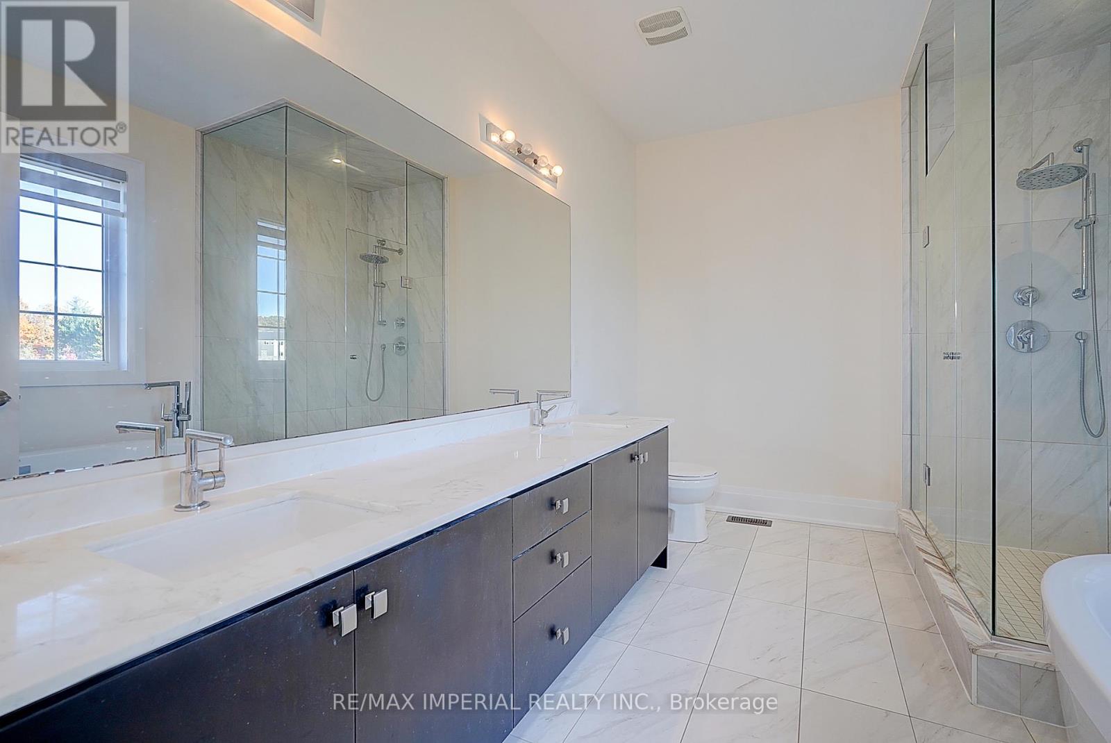 30 Orwell Drive, Vaughan, Ontario  L4H 4P7 - Photo 31 - N12485307