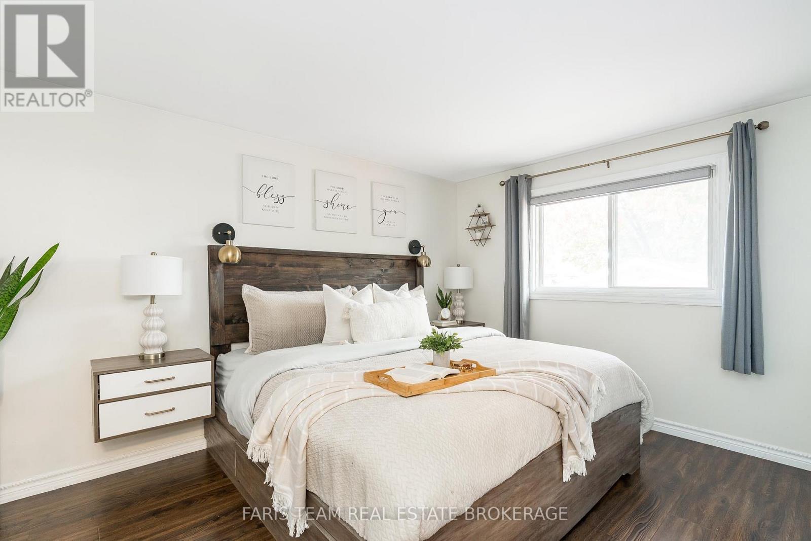 32 Burbank Place, Barrie (Wellington), Ontario  L4M 2S8 - Photo 17 - S12485262