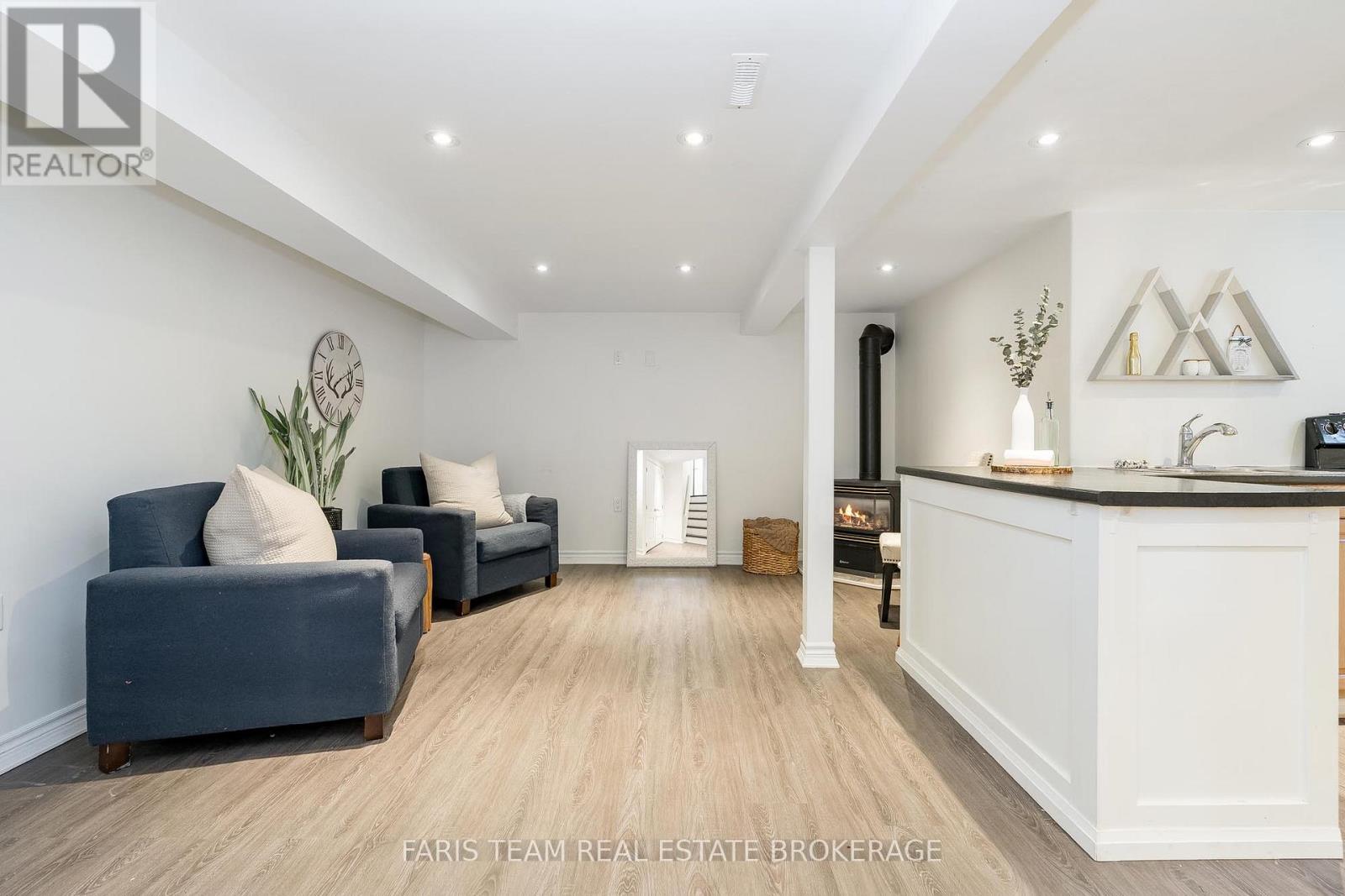 32 Burbank Place, Barrie (Wellington), Ontario  L4M 2S8 - Photo 26 - S12485262