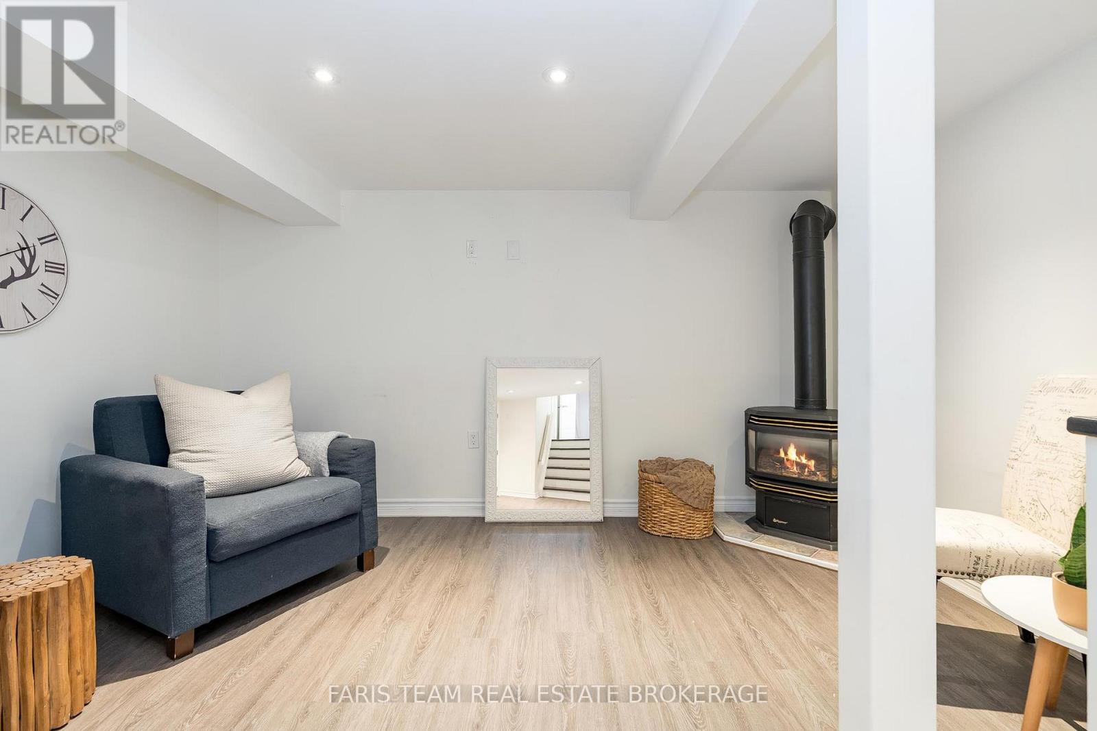 32 Burbank Place, Barrie (Wellington), Ontario  L4M 2S8 - Photo 27 - S12485262