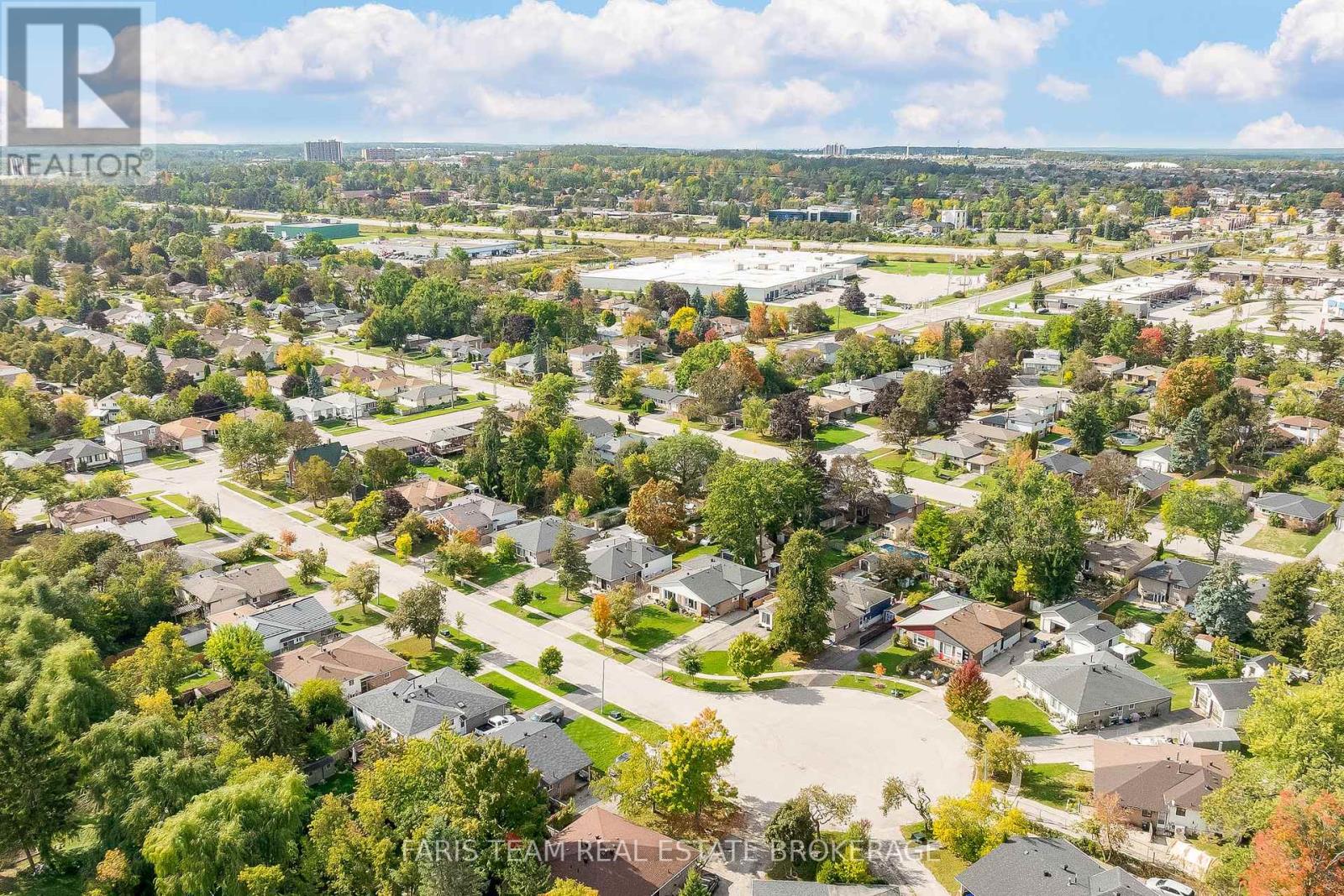 32 Burbank Place, Barrie (Wellington), Ontario  L4M 2S8 - Photo 47 - S12485262