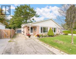 32 BURBANK PLACE, Barrie, Ontario