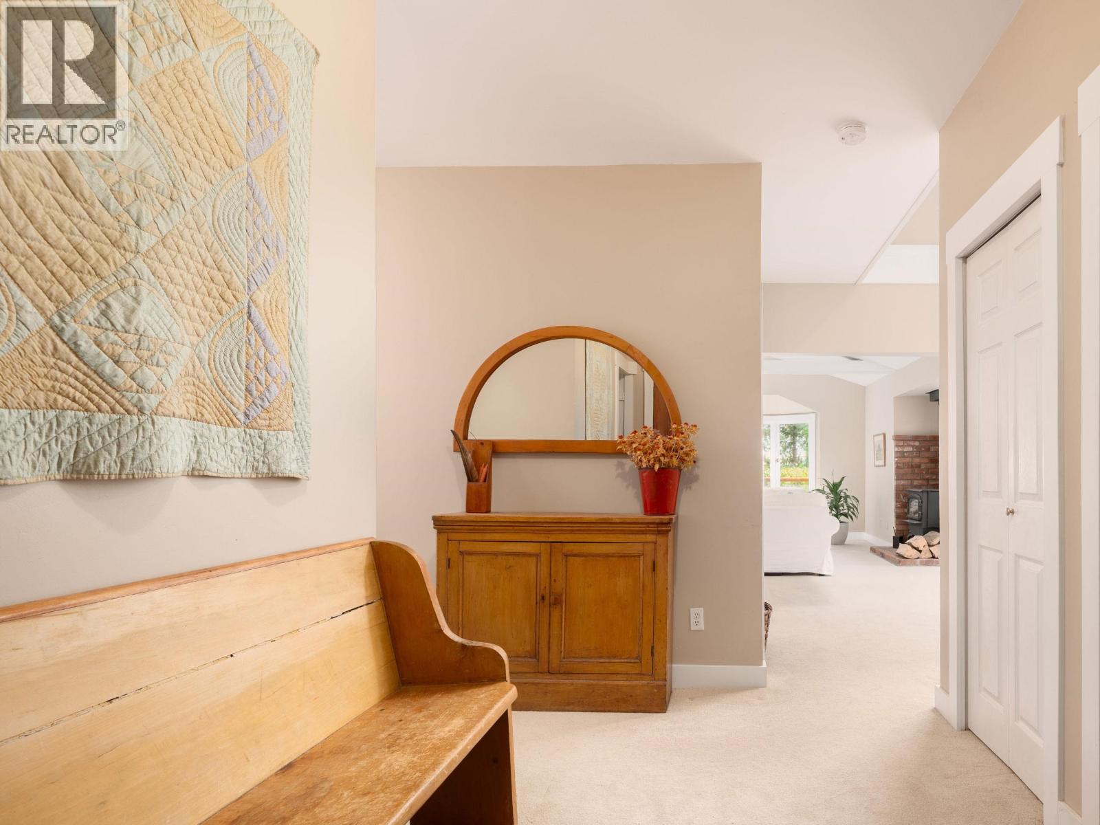 1245 Miller Road, Bowen Island, British Columbia  V0N 1G1 - Photo 4 - R3062412